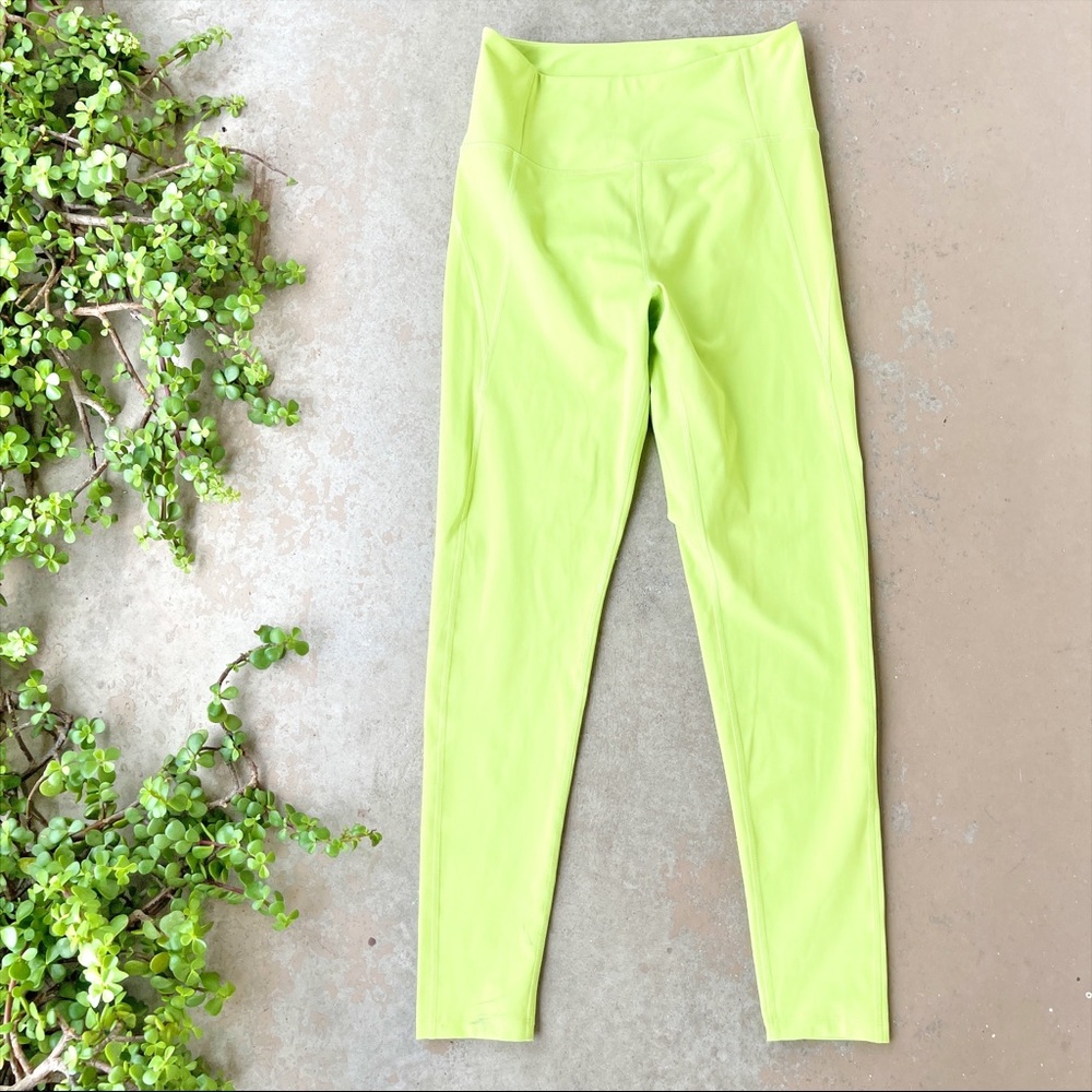 Girlfriend Collective Compression Leggings in Lime